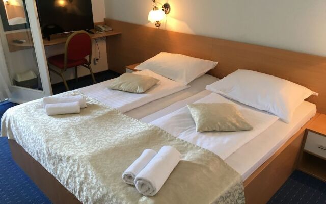Hotel Sirena Hvar