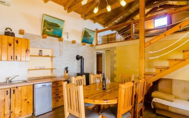 Villa Sea Edge - Three Bedroom Villa With Sea View