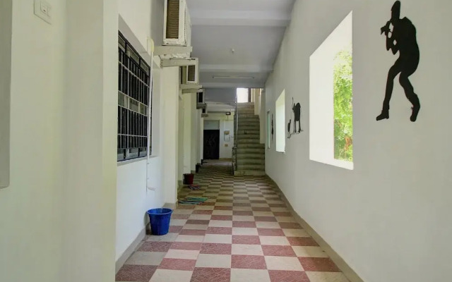 OYO 15257 Ananda Inn
