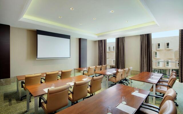 DoubleTree by Hilton Doha - Al Sadd