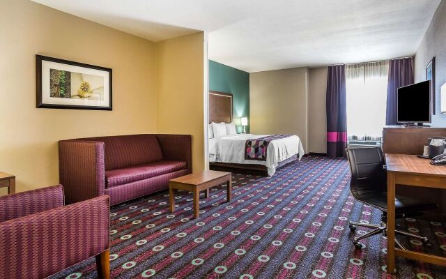 Comfort Inn & Suites Newcastle - Oklahoma City