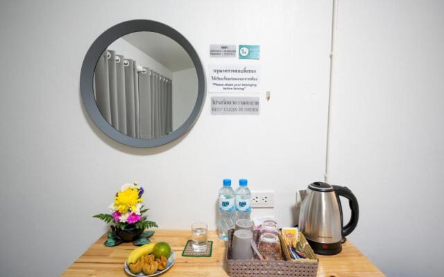 D-hub Hostel