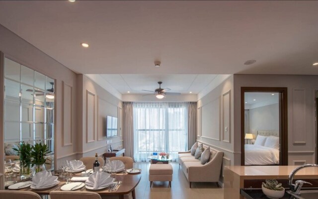 Modern 2 Br Apartment at 4points Opposite Beach