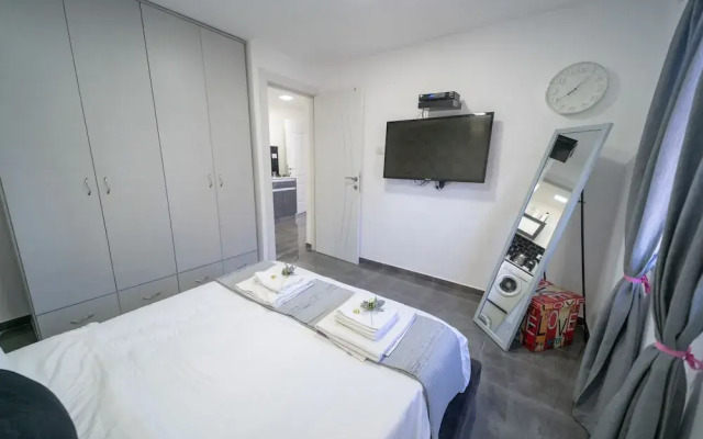 YalaRent Designed 1BR Apartments - Families only