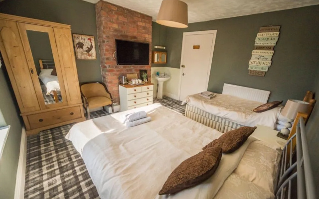 Compton Guest House