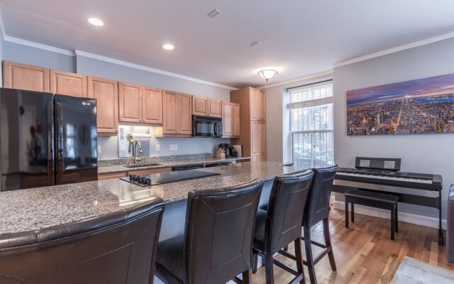 Lovely 2BR in South End by Sonder