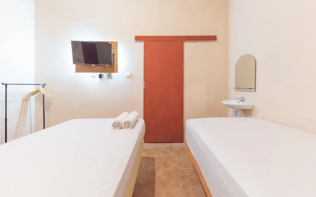 Urbanview Hotel Sany Cirebon
