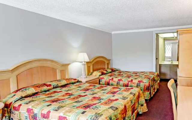 Knights Inn Austell