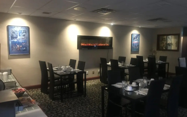 Airport Inn