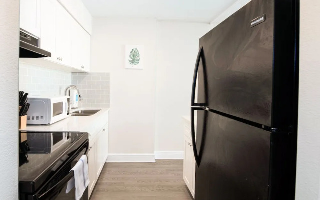 FRONTDESK The Wayland Apts Downtown St Pete