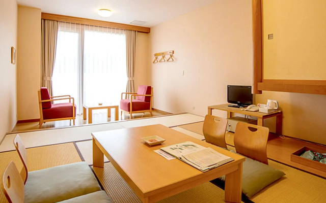Sea Side Villa Bokkai – Guest Rooms – Shika