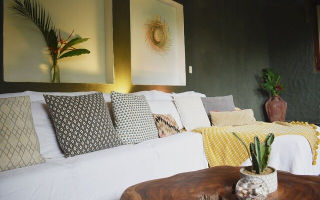 Pachamama Tropical Garden Lodge