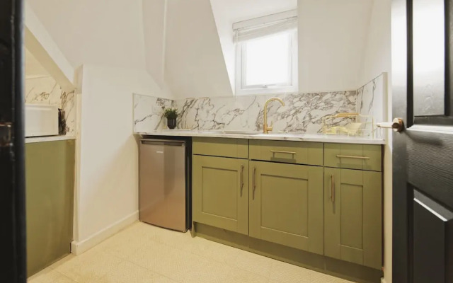 Garmoyle Road Flat 3