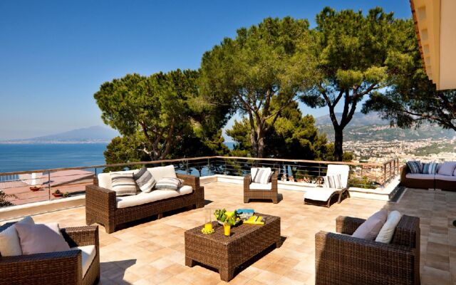 Villa Sorrento