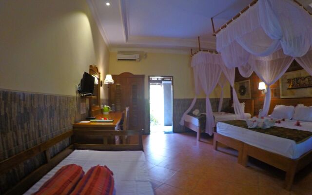 Man's Cottages and Spa