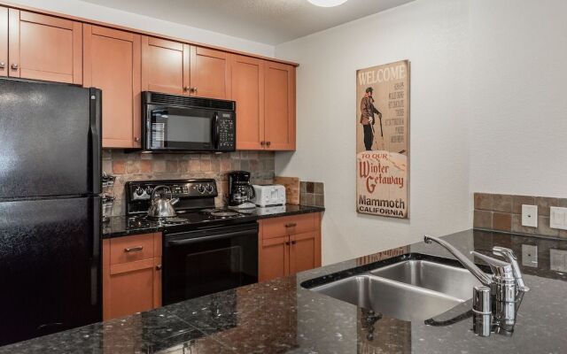 Village #3310 Lincoln House