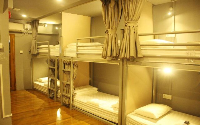 Hostel H Way