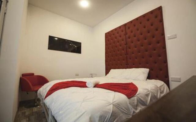 Bookarest Hostel Malta