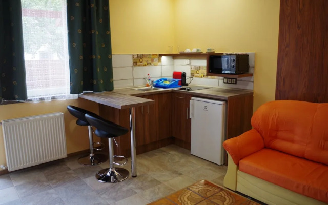 Aranyhal Apartmanház
