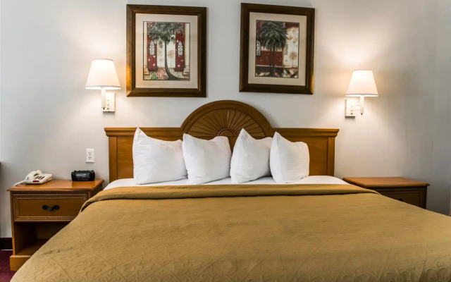 Rodeway Inn Central Clearwater Beach
