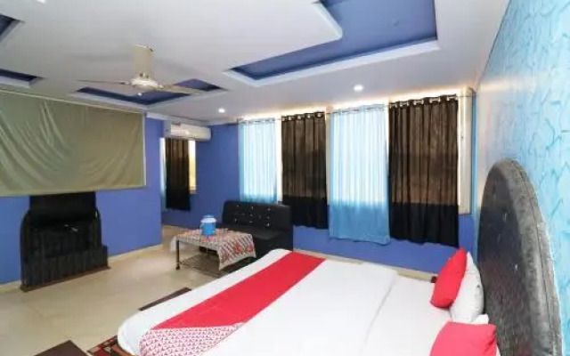 Hotel Rock View by OYO Rooms