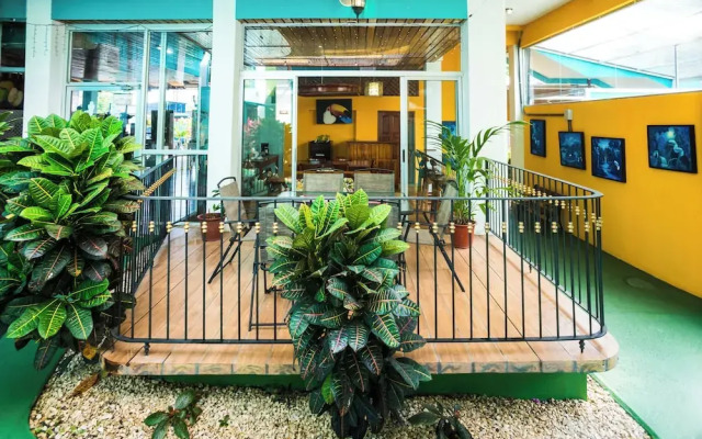 The Blue Suites & Spa