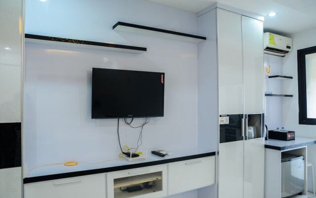 Comfort Studio Kebagusan City Apartment