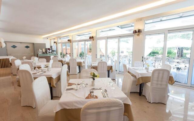 Art Hotel Debono