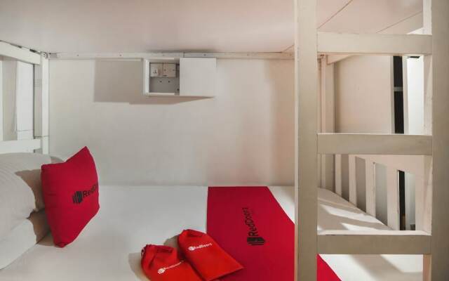 RedDoorz Hostel @ Bugis