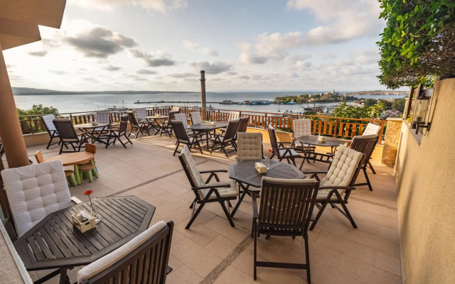 Kalithea Family Hotel