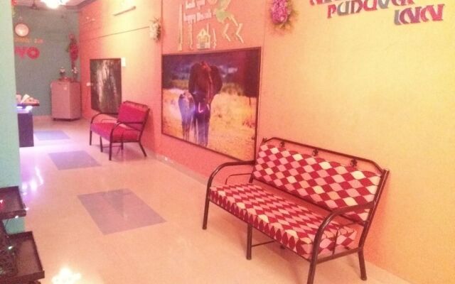 Oyo 18450 Puduvai Inn Guest House