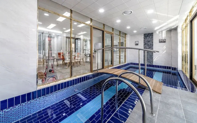 Miramonti Pool Villa Pension