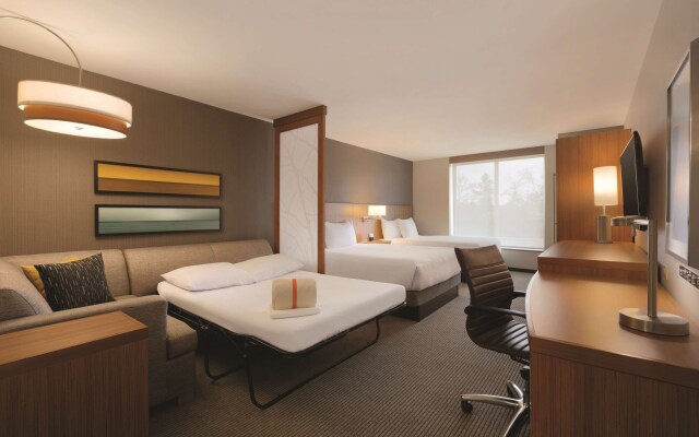 Hyatt Place Houston / The Woodlands