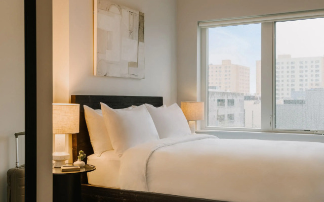 Sosuite at The Ovation