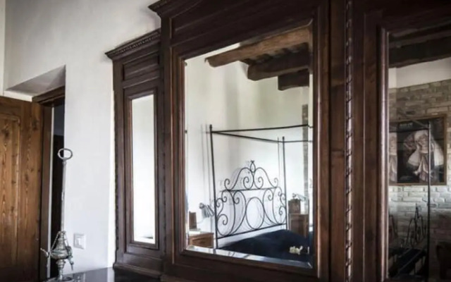 Lovely Apartment in Ascoli Piceno with Hot Tub
