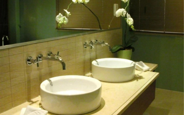Ramada Meizhou
