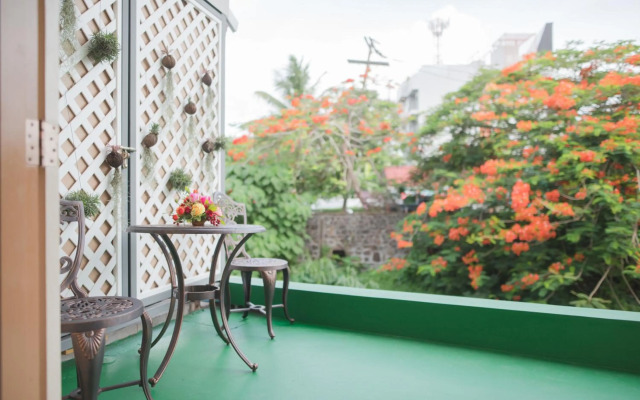 O'nya Phuket Hotel