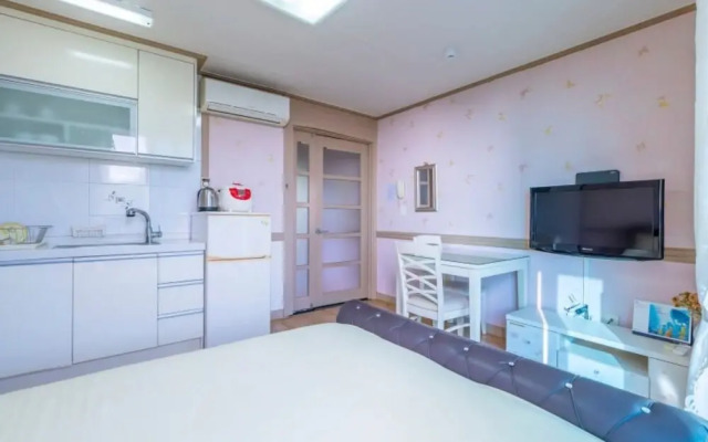 Daebudo Grand Blue Pension