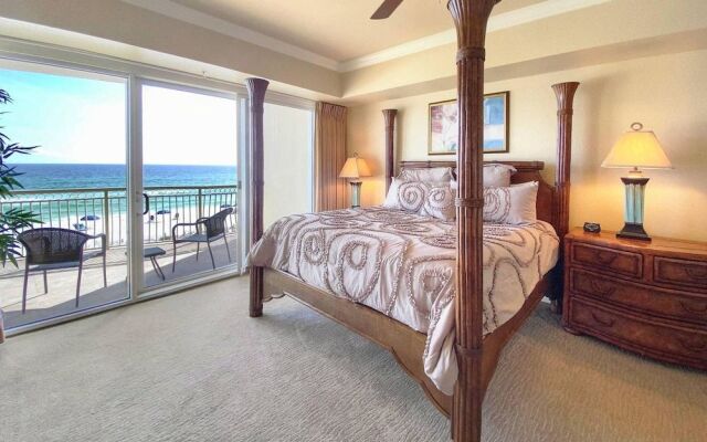 Dunes of Crystal Beach by Destin Getaways