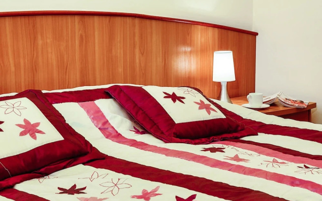 Отель Bobrowa Dolina