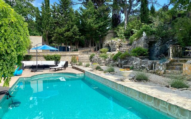 Aux Oiseaux de Provence