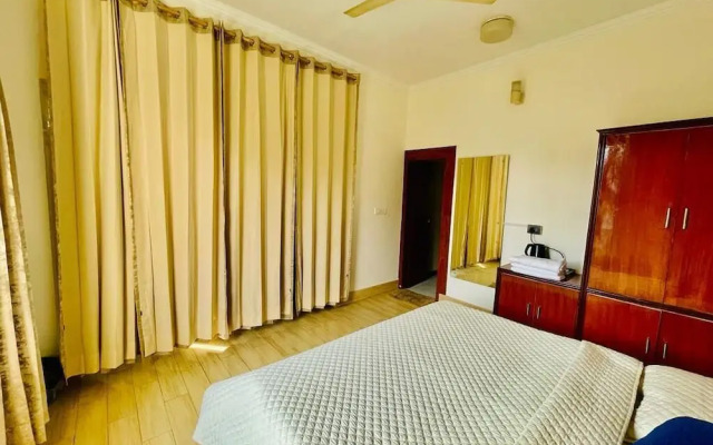 Hotel Suryadev