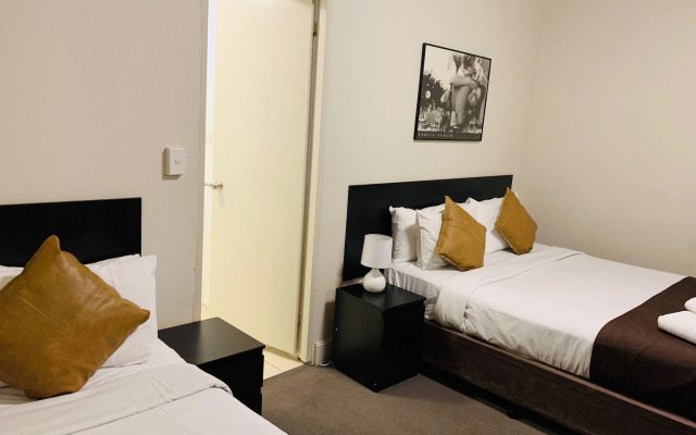 Greenwich Inn Sydney Hotel