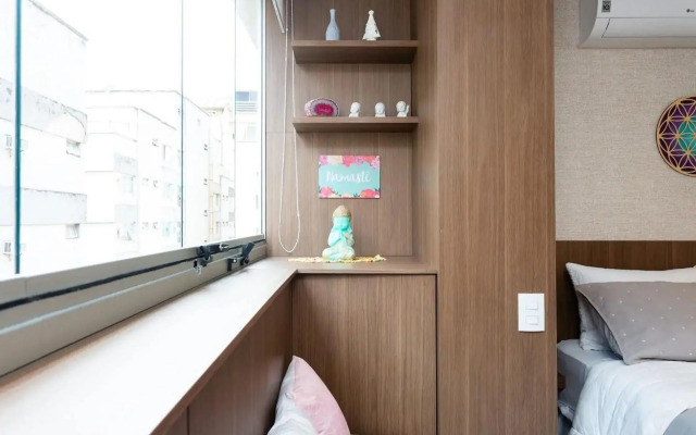 Studio prox Av Pauluista cp 908