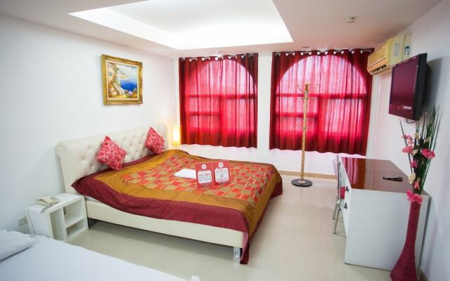 OYO 102 Diamond Residence Silom