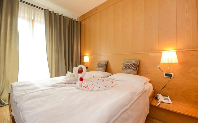 Hotel Corona Wellness & Family