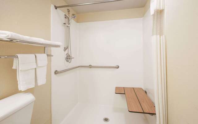 Days Inn by Wyndham Okemah