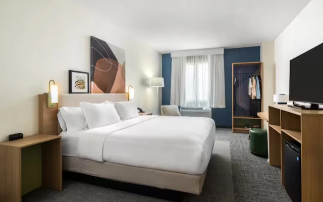 Spark by Hilton Oxford