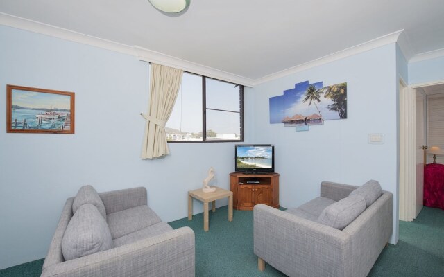 Bellevue, Unit 7/4 Donald Street