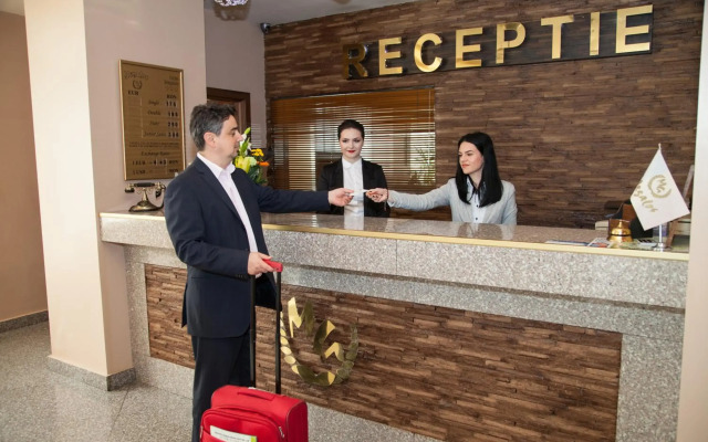 Hotel Megalos